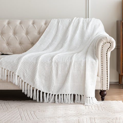 Sonive Kuscheldecke Waffledecke Sofadecke 127x152cm Weiche Warme Wohndecke,Flauschige Tagesdecke, Atmungsaktiv Decke Leicht für das ganze Jahr, Weiß