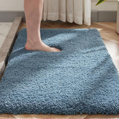 DE VC-S2 Soild Fluffy Bath Rug